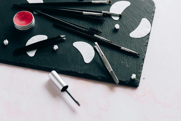 Découvrez les sacs banane femme incontournables pour cette saison !